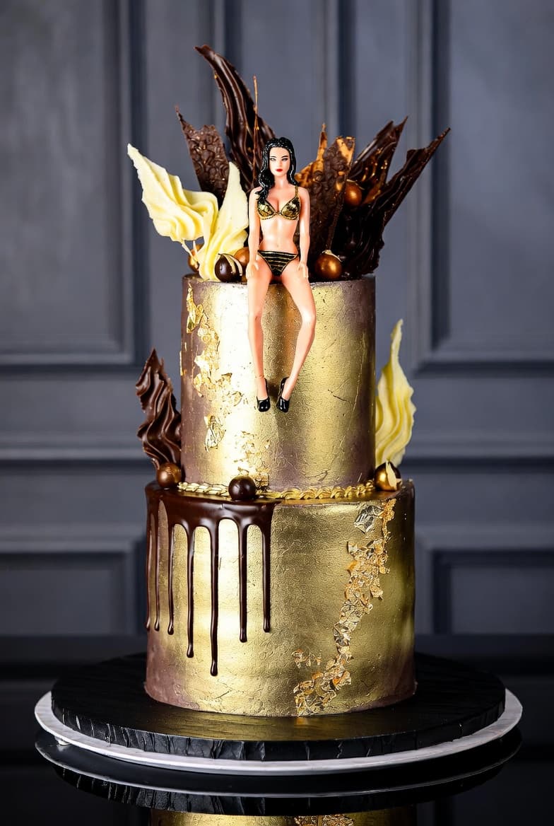 Bachelor cake Delhi delivery with discreet packaging and midnight delivery option